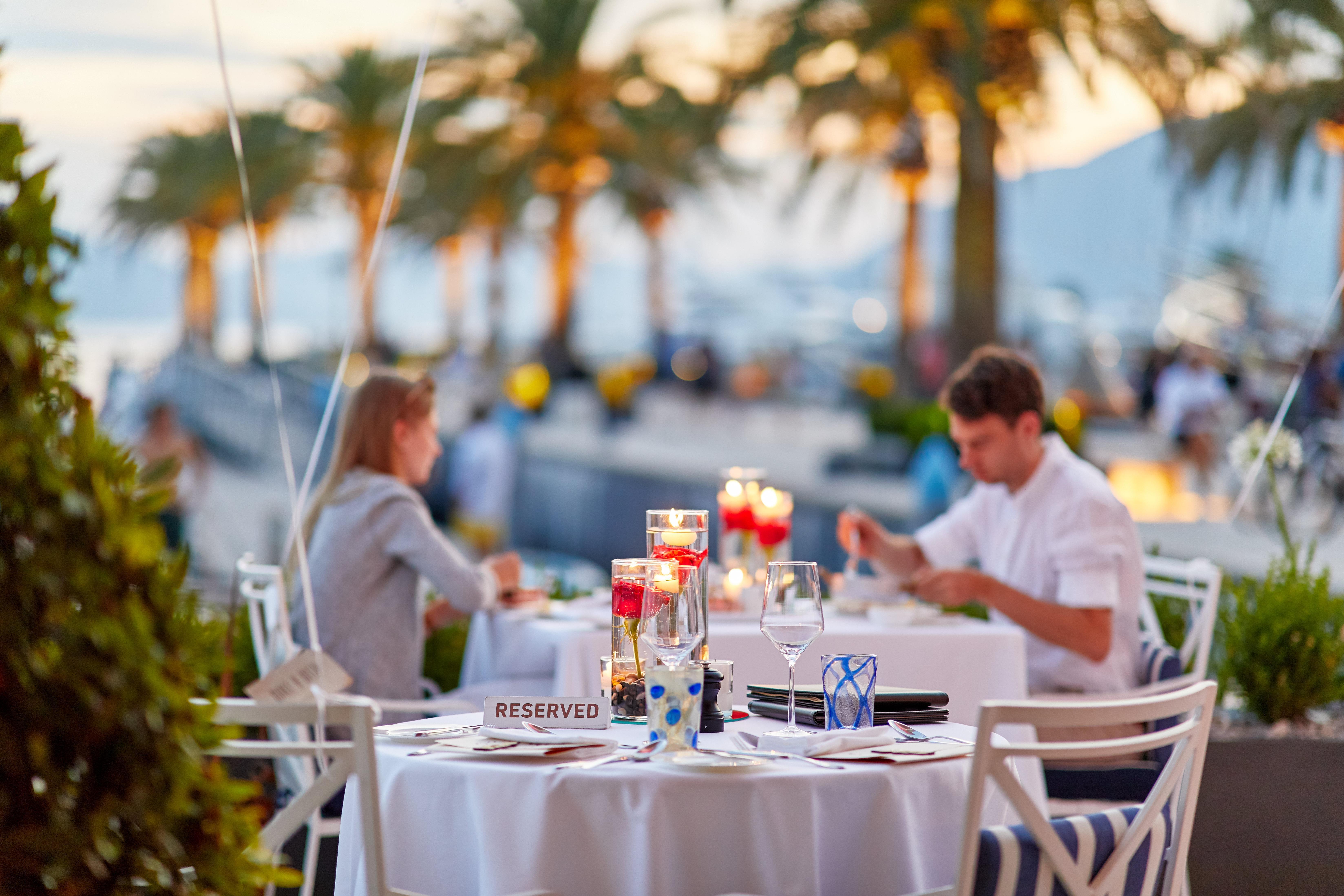 Regent Porto Montenegro Τίβατ Εξωτερικό φωτογραφία The Yacht Club