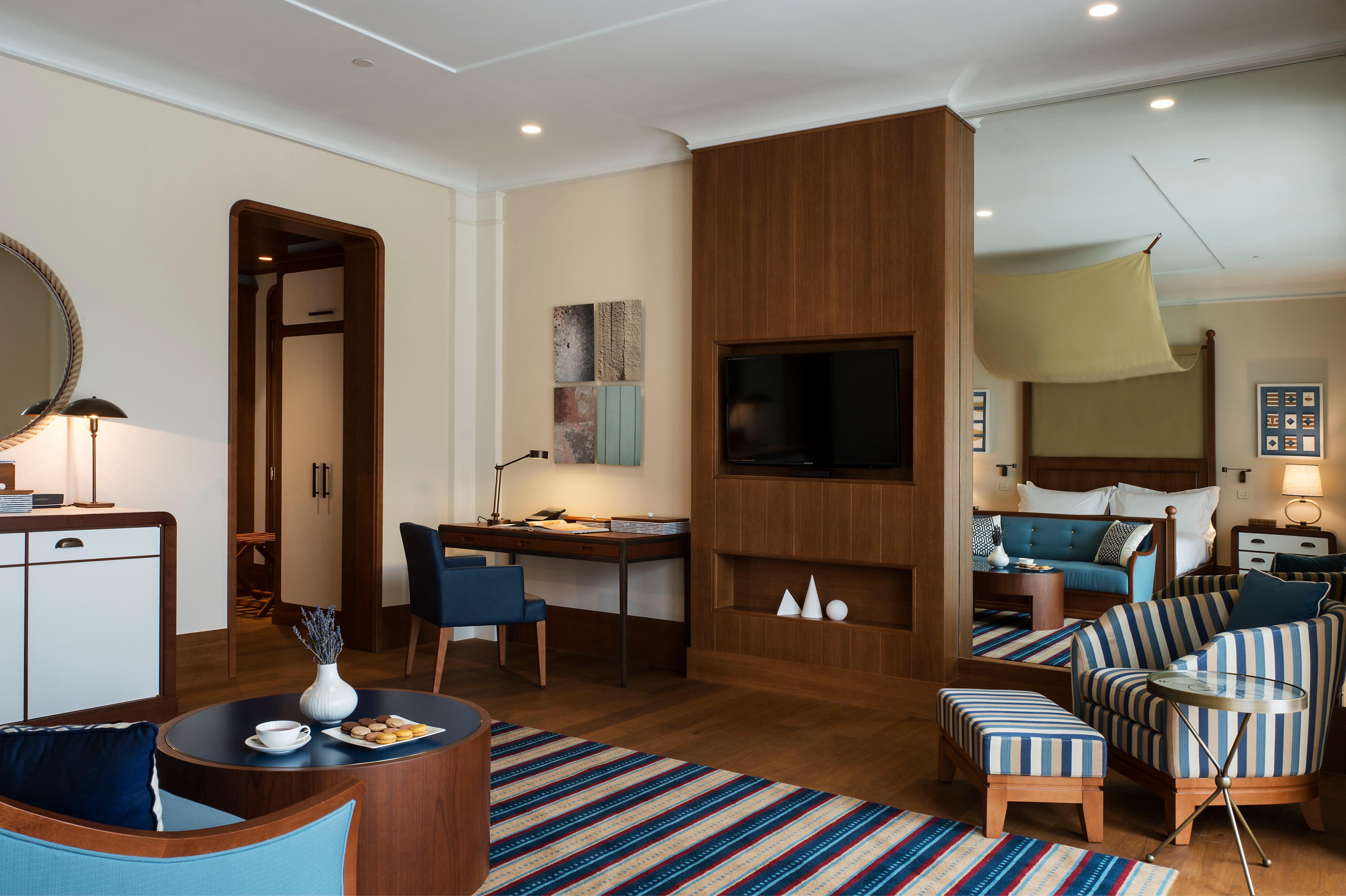 Regent Porto Montenegro Τίβατ Εξωτερικό φωτογραφία Suite at the hotel
